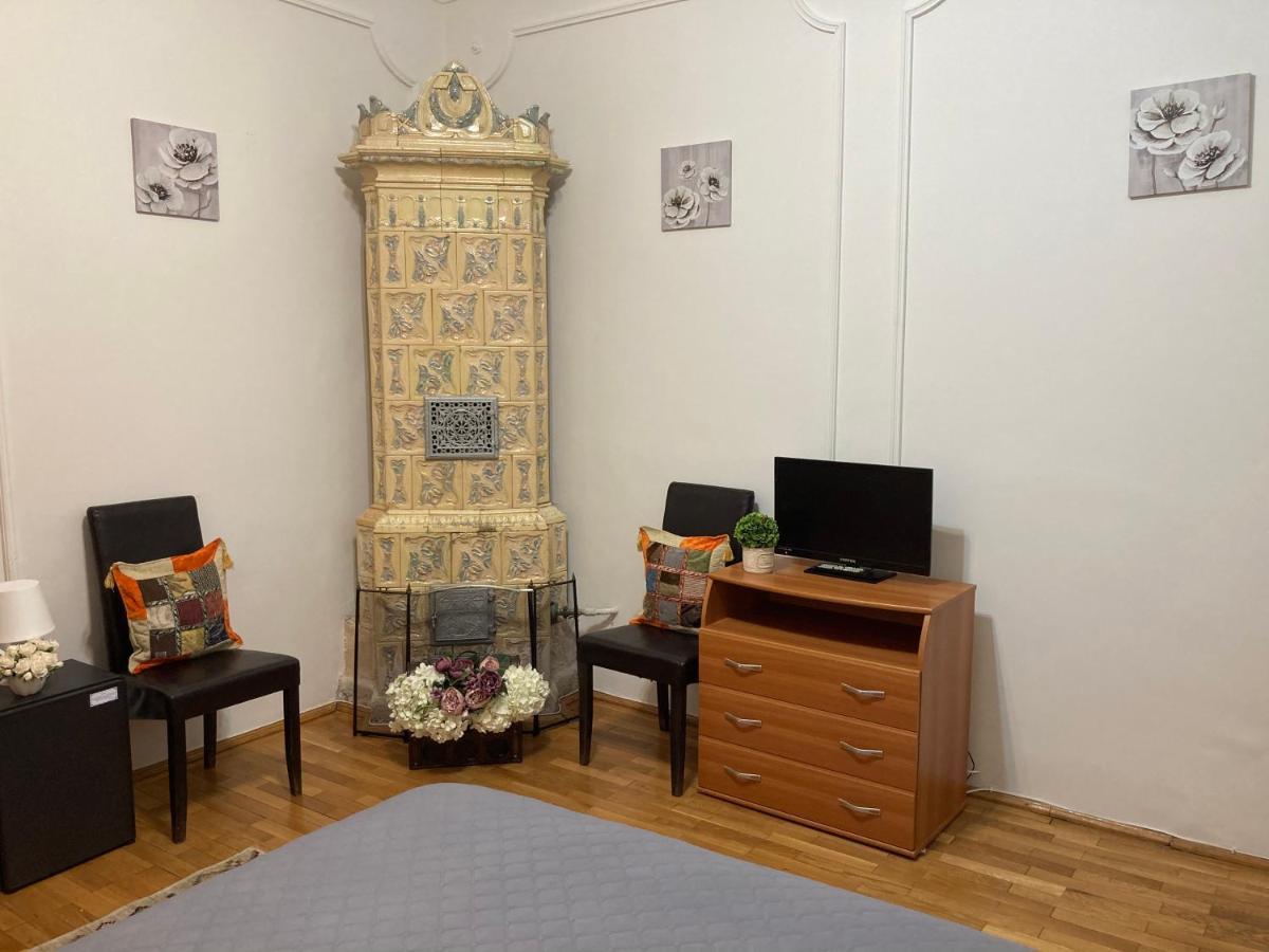Irina Apartments Piteşti Buitenkant foto